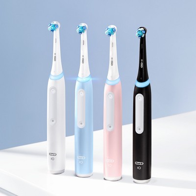 Oral-B iO3 Electric Toothbrush Black - Imperfect Box