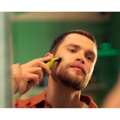 Philips Norelco OneBlade 360 Face & Body Rechargeable Men's Electric Shaver and Trimmer QP2834/70 - Imperfect Box